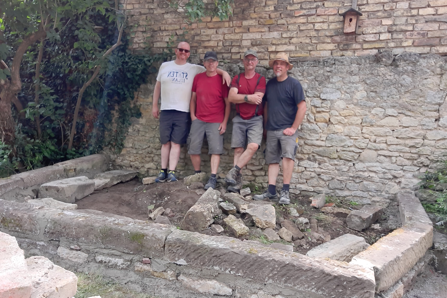 Bau der Gartenbühne