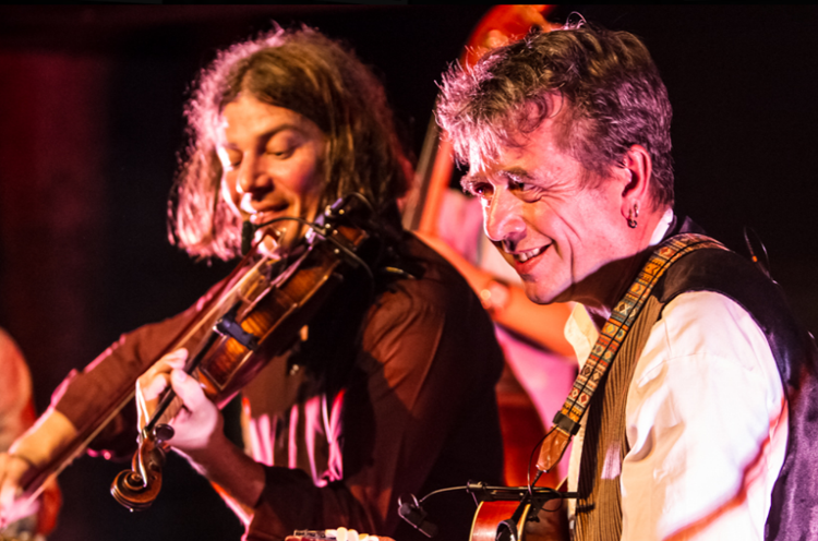 Folk um Fünf: Absinto Orchestra